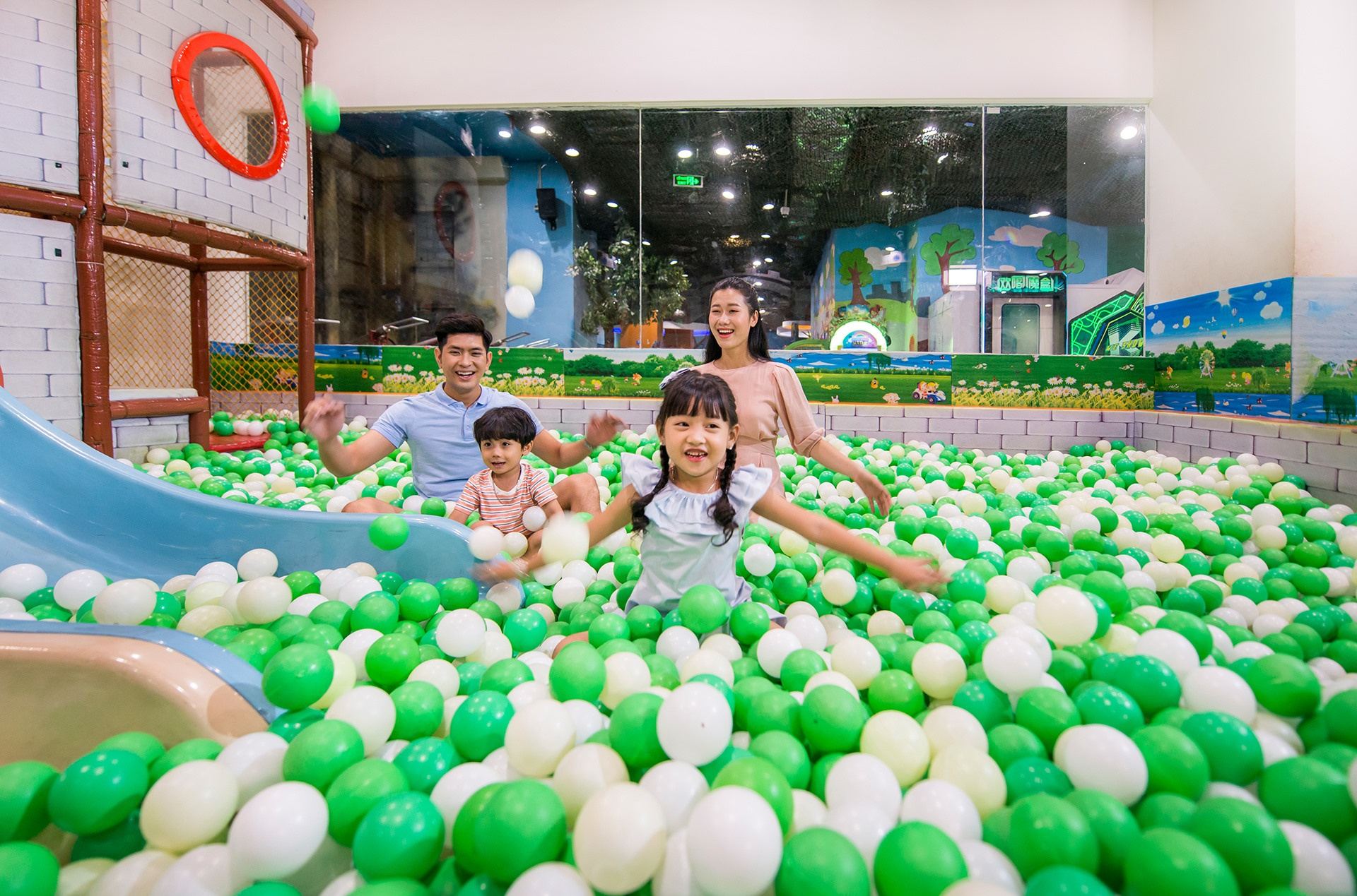 Khu vui chơi dành cho trẻ em tại Hà Nội