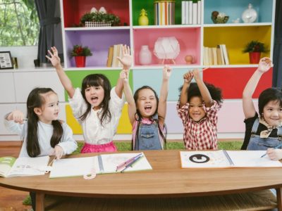 Những phương pháp giáo dục sớm tốt nhất thế giới dành cho bé