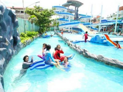 Những lưu ý cần tránh khi chơi trò chơi công viên nước cho trẻ