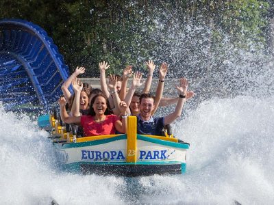 Tổng hợp những đồ chơi cảm giác mạnh ở công viên