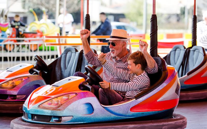 Cấu tạo của xe điện đụng gồm những bộ phận nào?